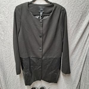 Women's trench coat 2 tone faux leather and polyester button-down size Large guc